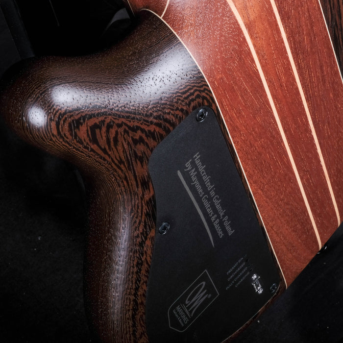 Mayones Cali 4 Bass Wenge Back Myrtlewood Top Pau Ferro Fingerboard With Case