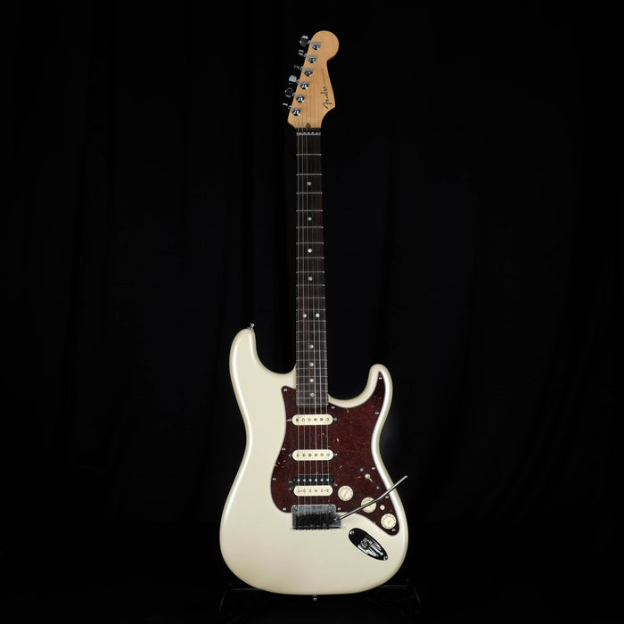 Pre Owned '14 Fender American Deluxe Stratocaster HSS Olympic Pearl Electric Guitar OHSC