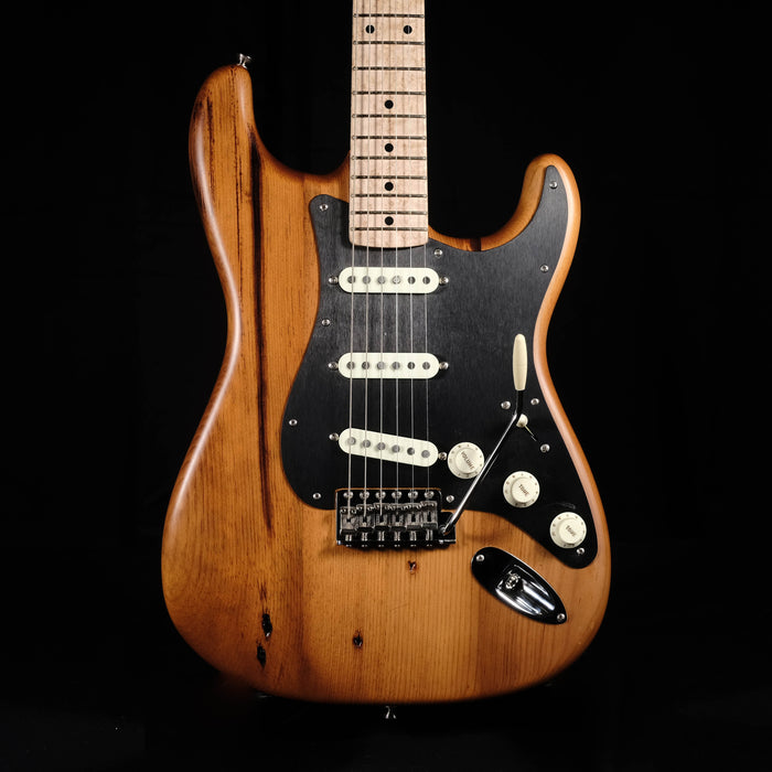 DISC - Fender '17 Limited Edition American Vintage '59 Pine Stratocaster Natural Finish Guitar With Case