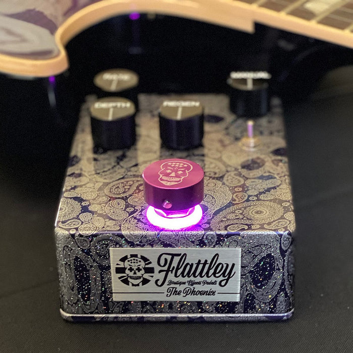 flattley guitar pedals Flattley Guitar Effect Pedals Platinum Series The Phoenix Stereo Analo — Truetone Music