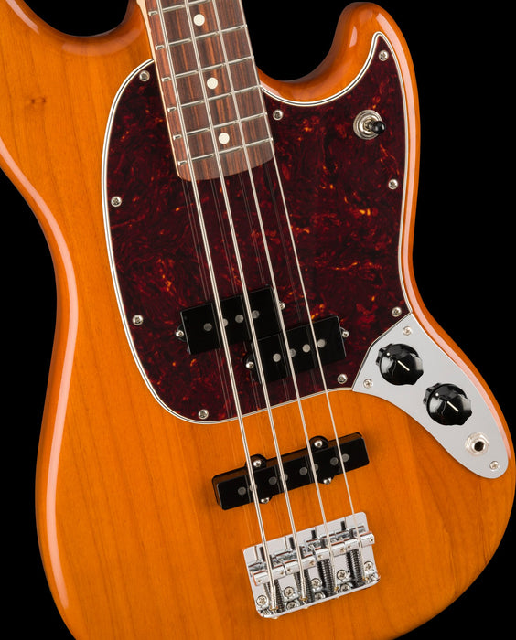 Fender Player Mustang Bass PJ Pau Ferro Aged Natural