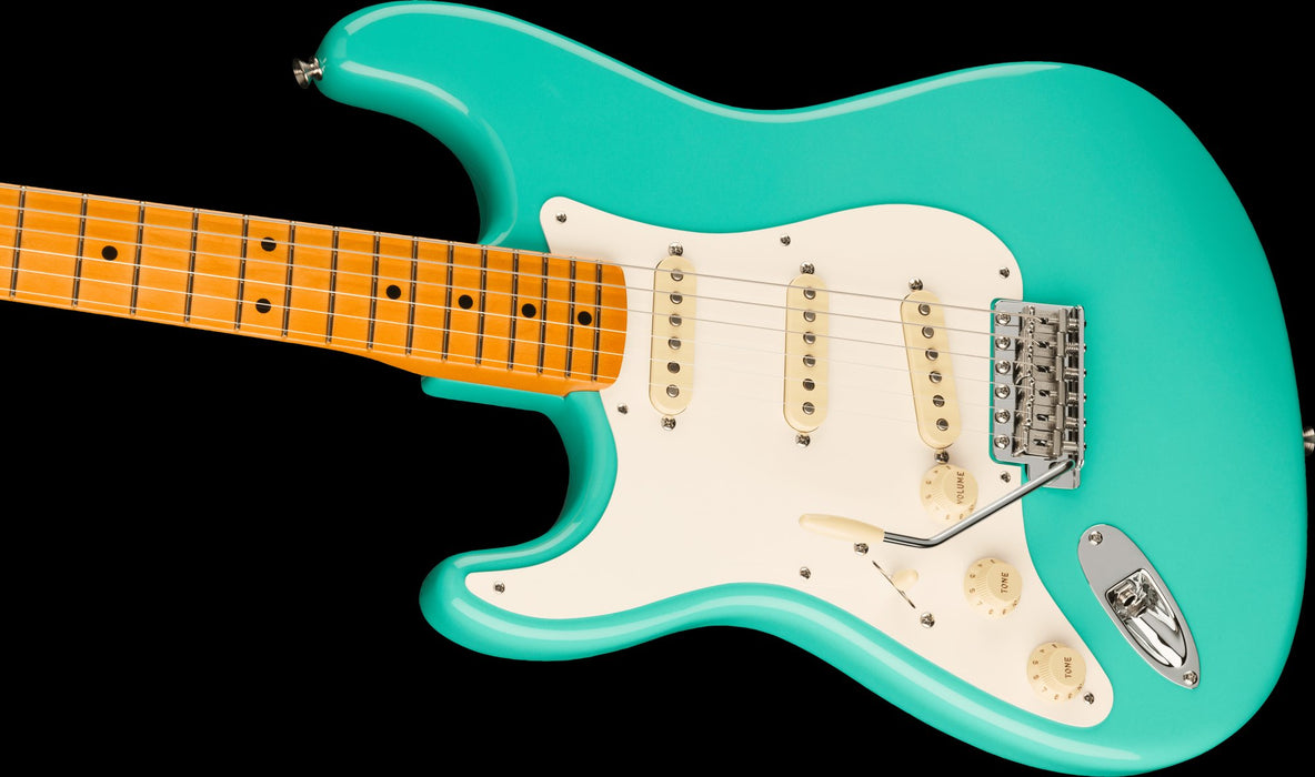 Fender American Vintage II 1957 Stratocaster Left-Hand Maple Fingerboard Sea Foam Green Electric Guitar