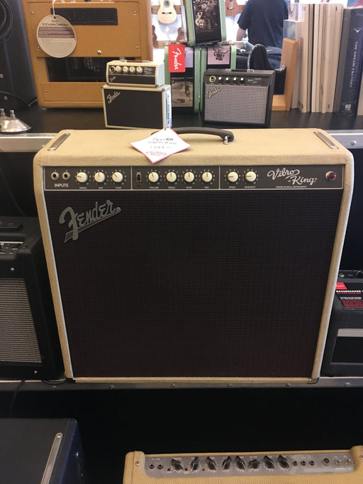 Used Fender Vibro King 3x10" Tube Guitar Amplifier Combo