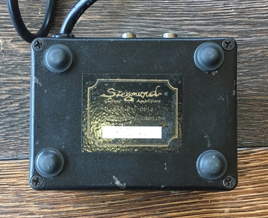 Used Siegmund Micro Tube Overdrive Guitar Effect Pedal With Box