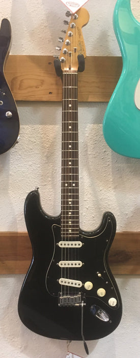 Used 1988 Fender Stratocaster Black With Bag
