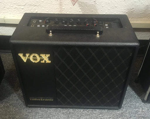 Used Vox VT120X Guitar Amplifier Combo - Black