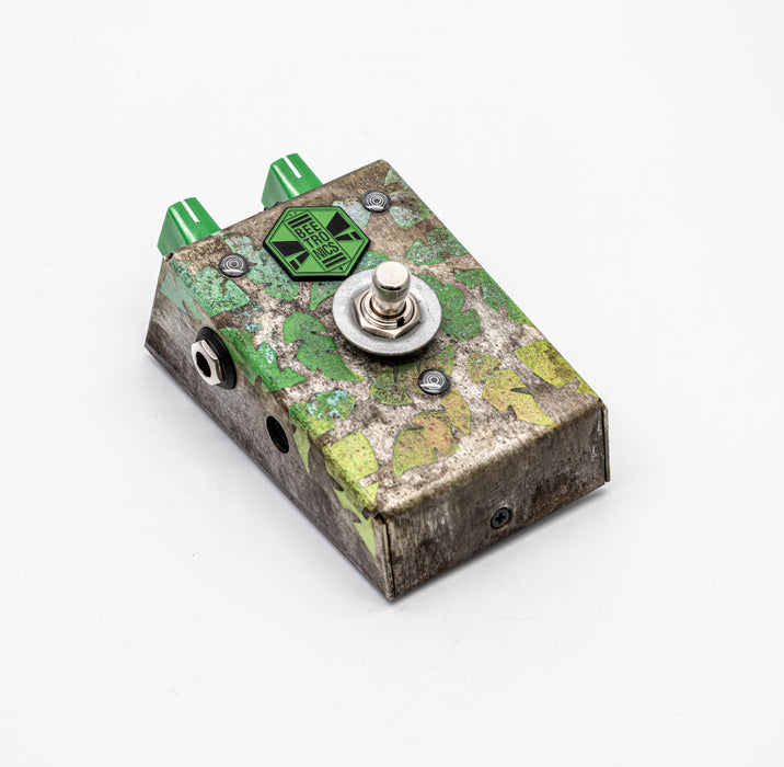 BeetronicsFX Custom Shop One Off Vezzpa "Octave Stinger" High Octave Fuzz Guitar Pedal