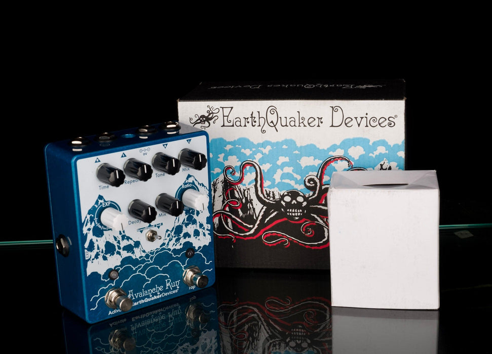 Used EarthQuaker Devices Avalanche Run Reverb/Delay Guitar Effect Pedal With Box